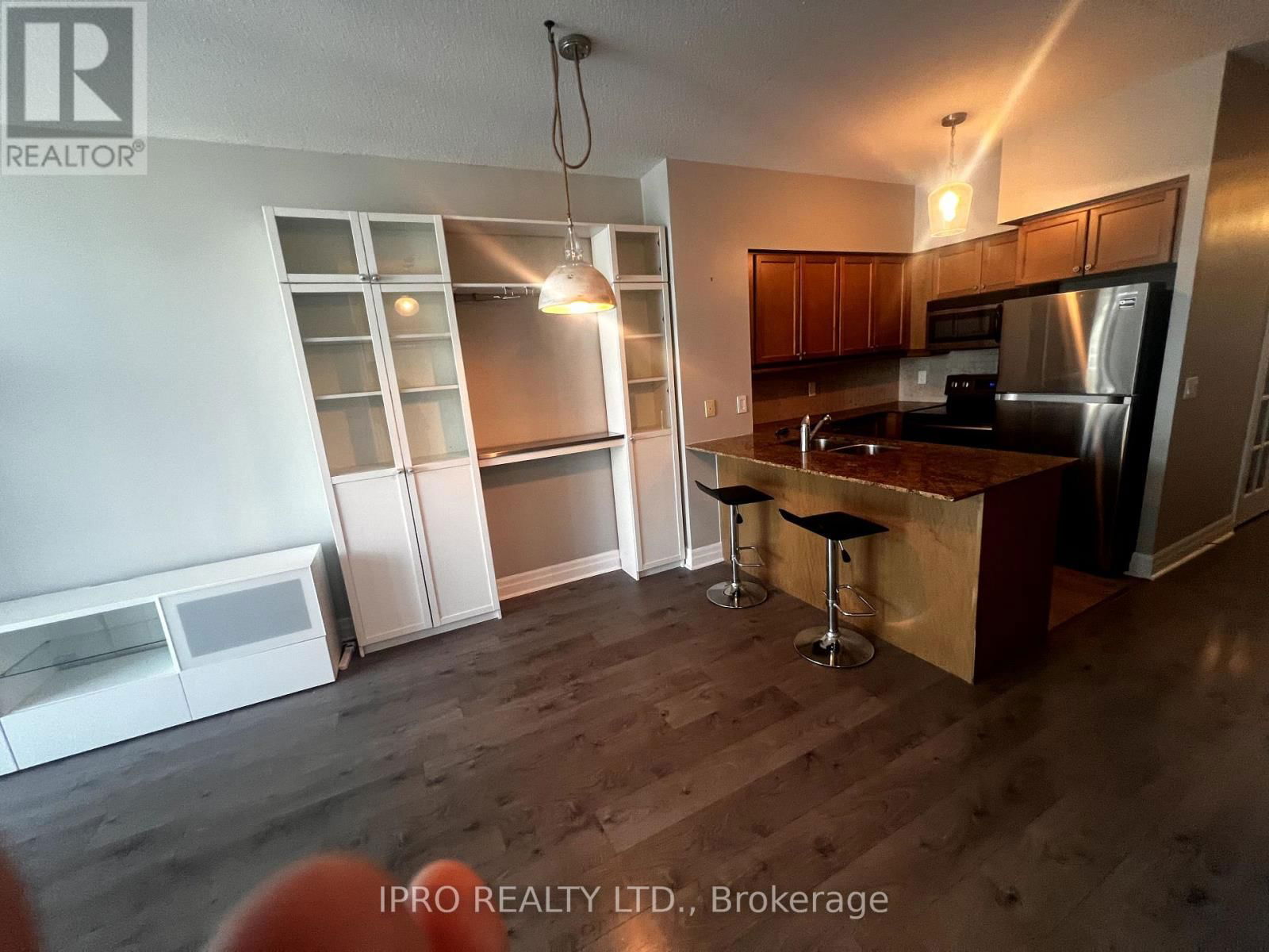 1209 - 58 MARINE PARADE DRIVE Image 29
