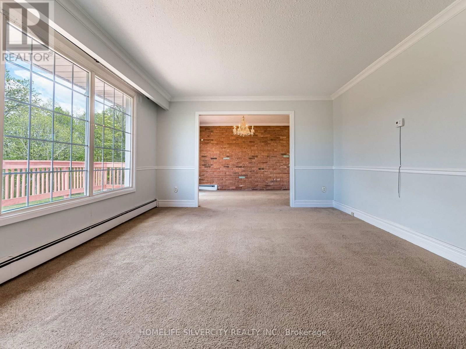 5638 APPLEBY LINE Image 22