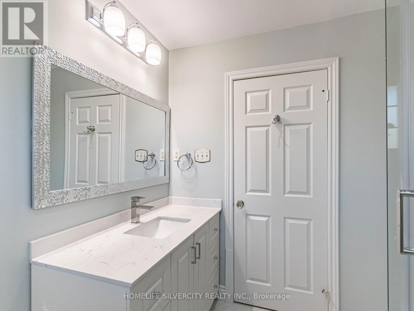 5638 APPLEBY LINE Image 26