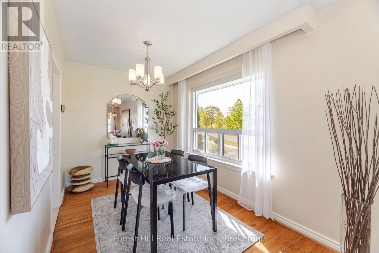 16 BETHWIN PLACE Image 11