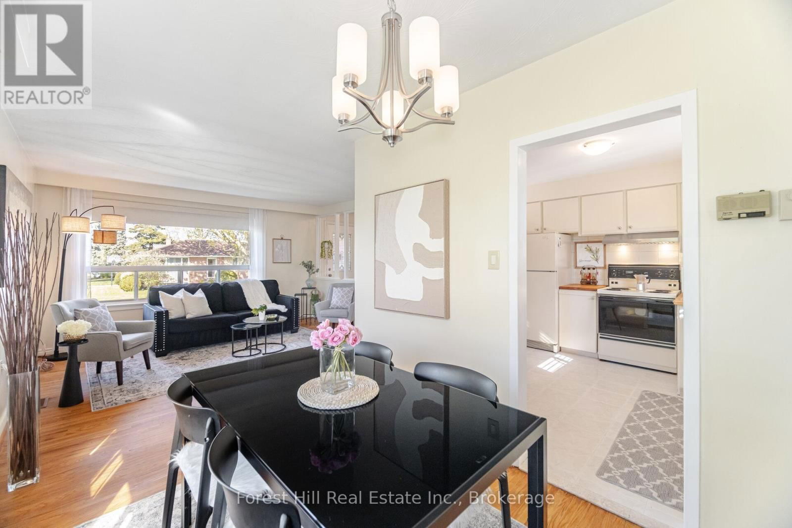 16 BETHWIN PLACE Image 12