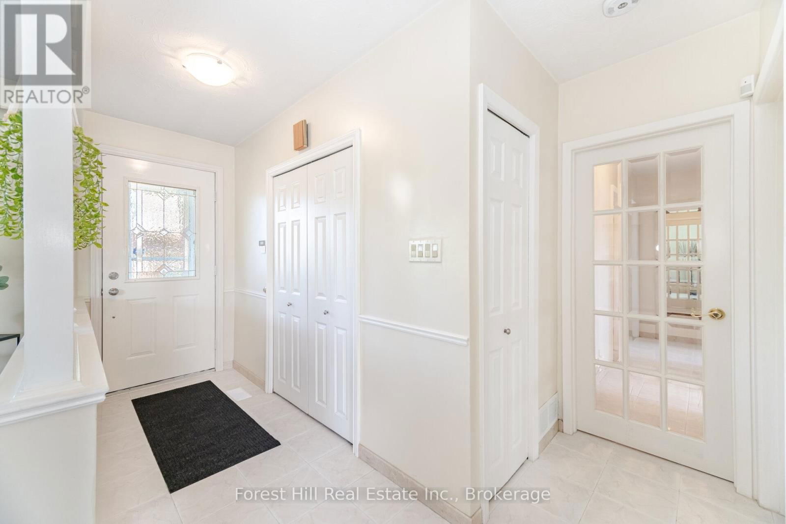 16 BETHWIN PLACE Image 16