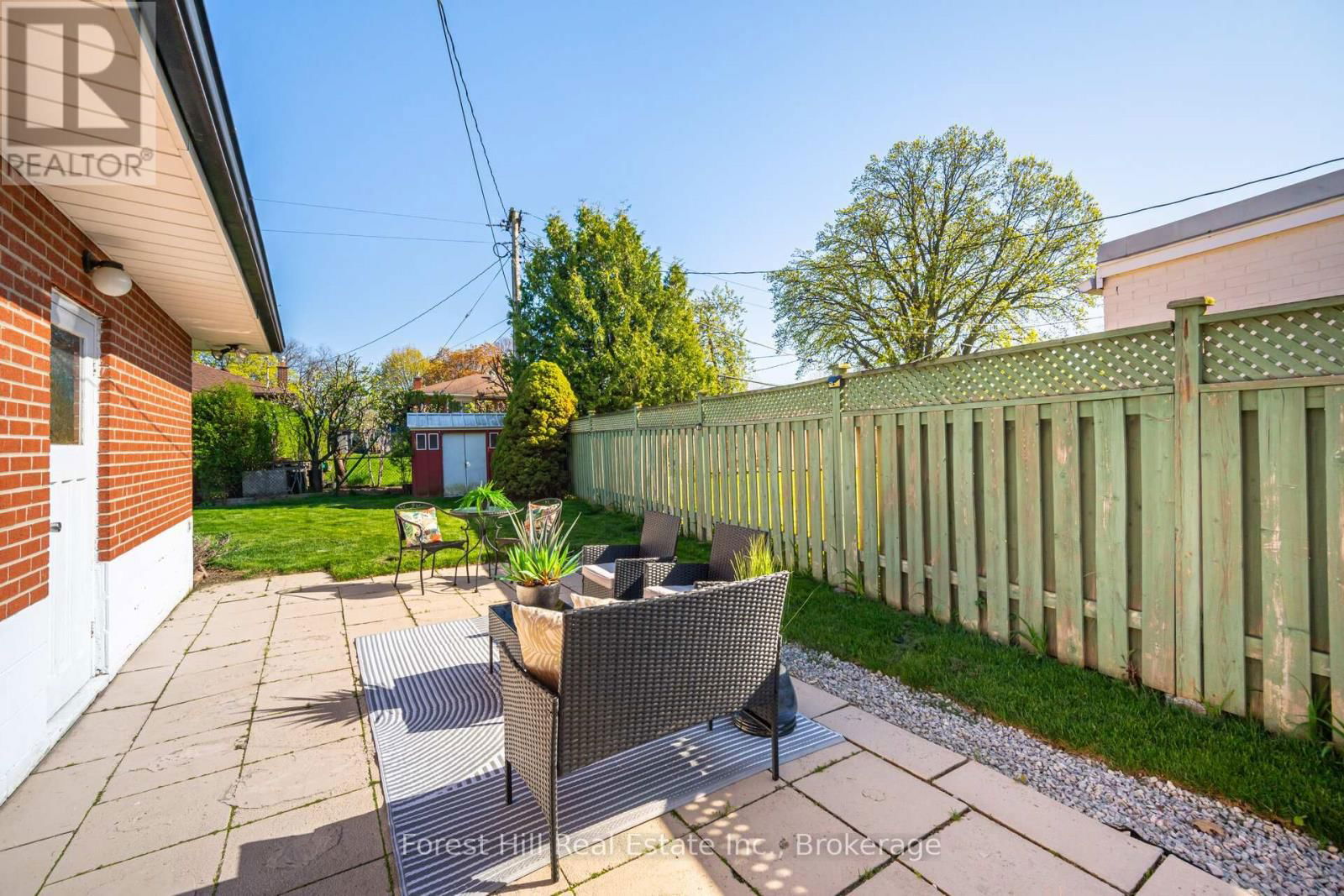16 BETHWIN PLACE Image 35
