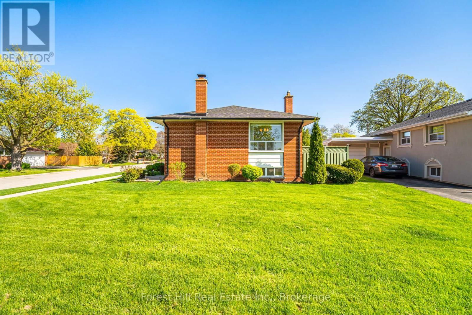 16 BETHWIN PLACE Image 40