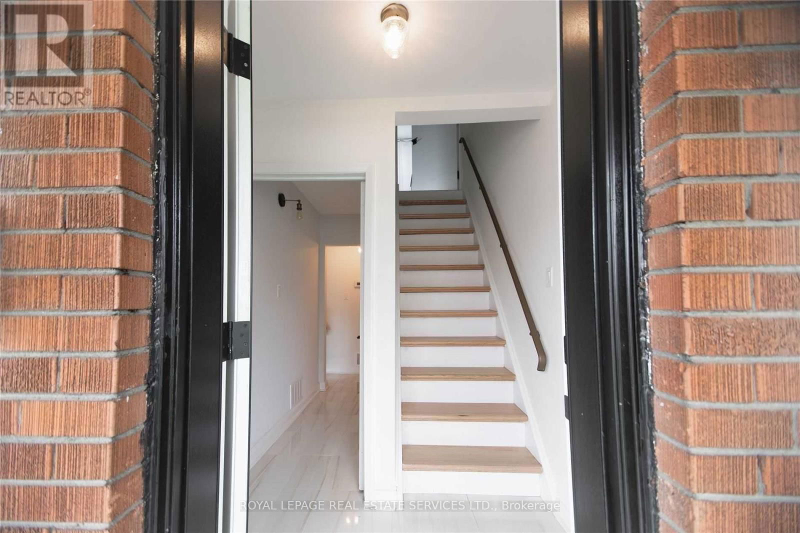 1010 CALEDONIA ROAD Image 29