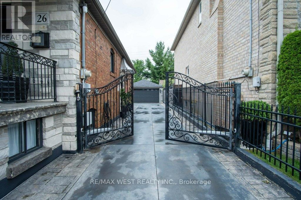 26 BRANDON AVENUE Image 32