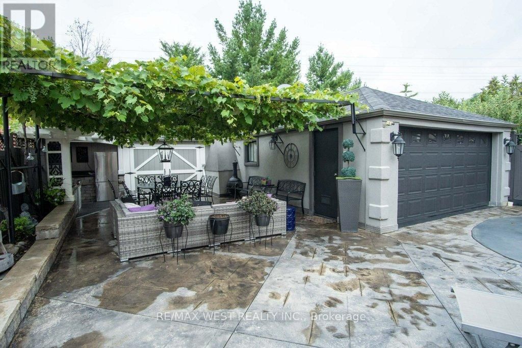 26 BRANDON AVENUE Image 40