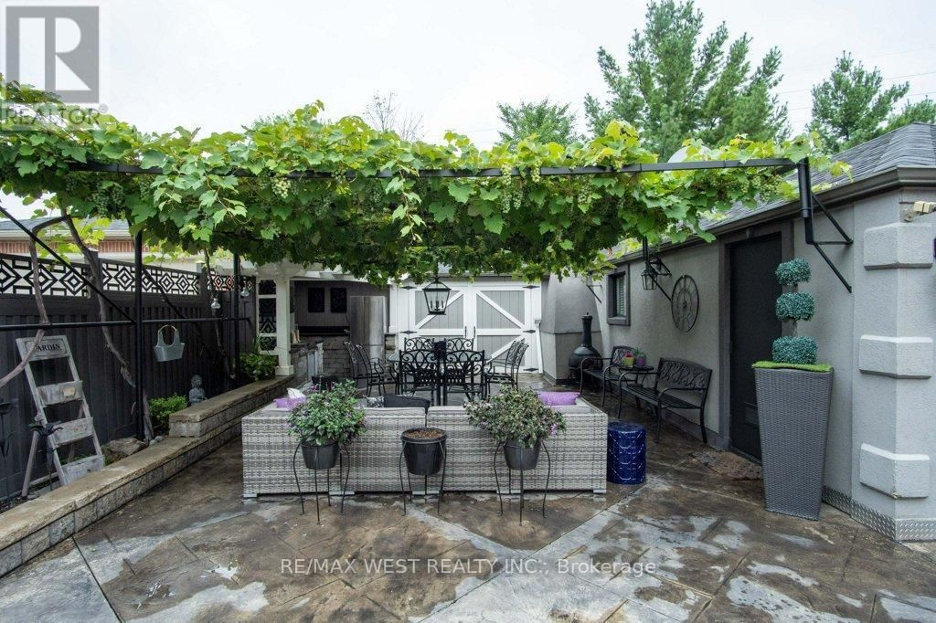 26 BRANDON AVENUE Image 41