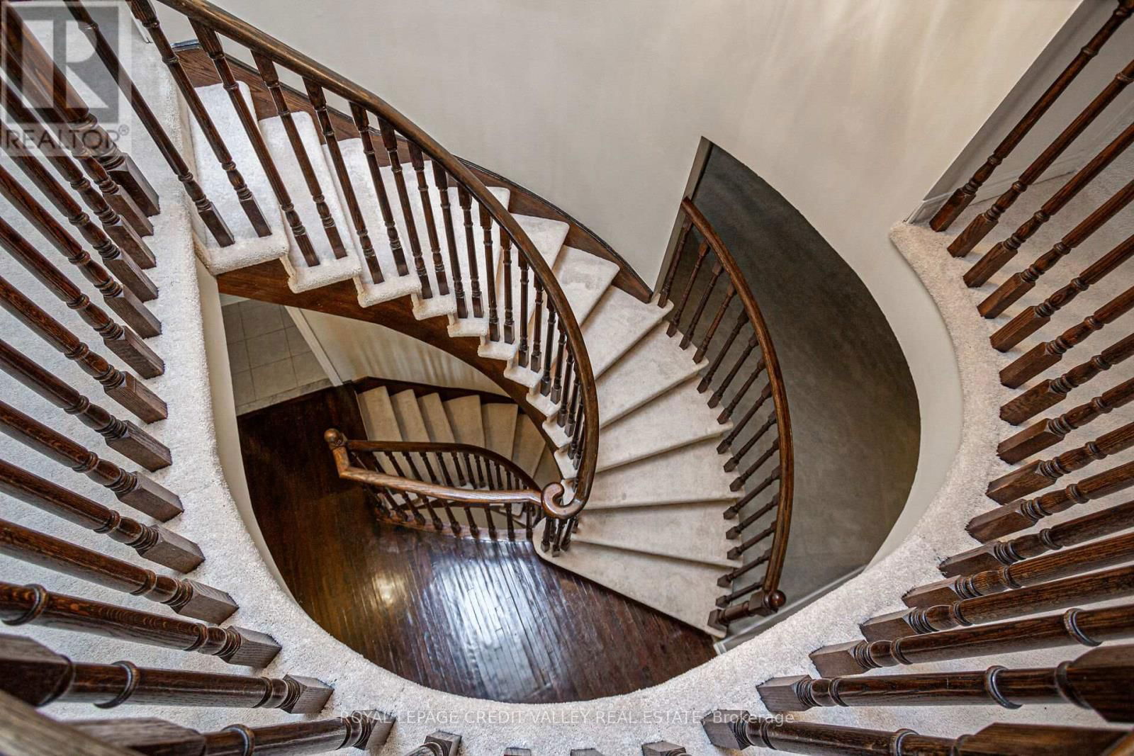 1460 BANCROFT DRIVE Image 21