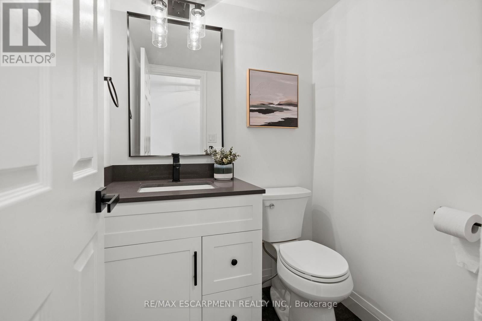 2159 BELGRAVE COURT Image 14