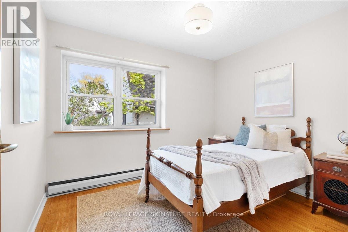 5 ROYAL YORK ROAD Image 26