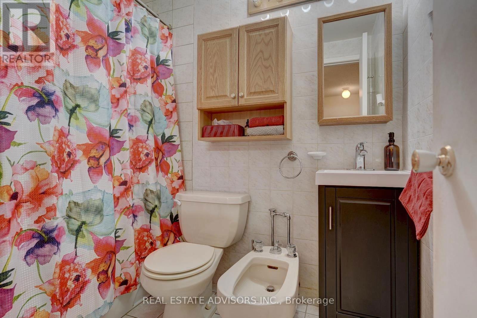 47 - 3175 KIRWIN AVENUE Image 21