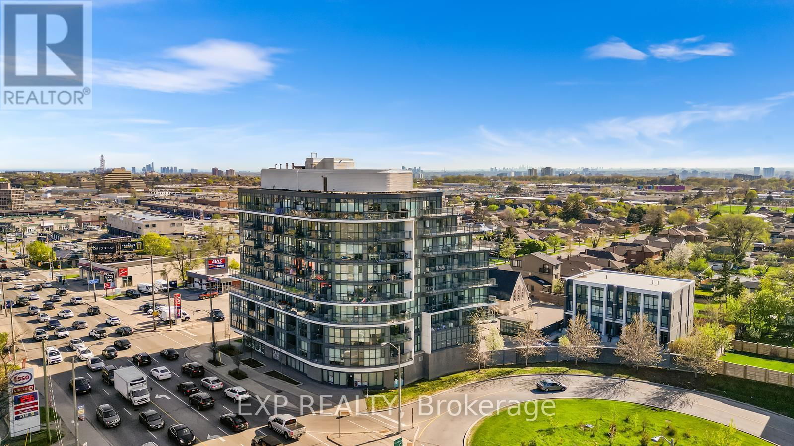 705 - 16 MCADAM AVENUE Image 35