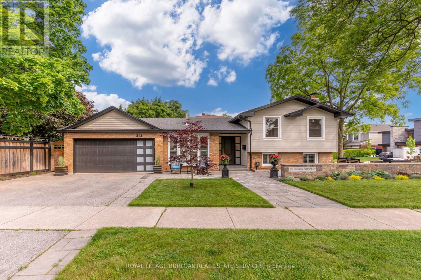 313 SILVANA CRESCENT Image 2