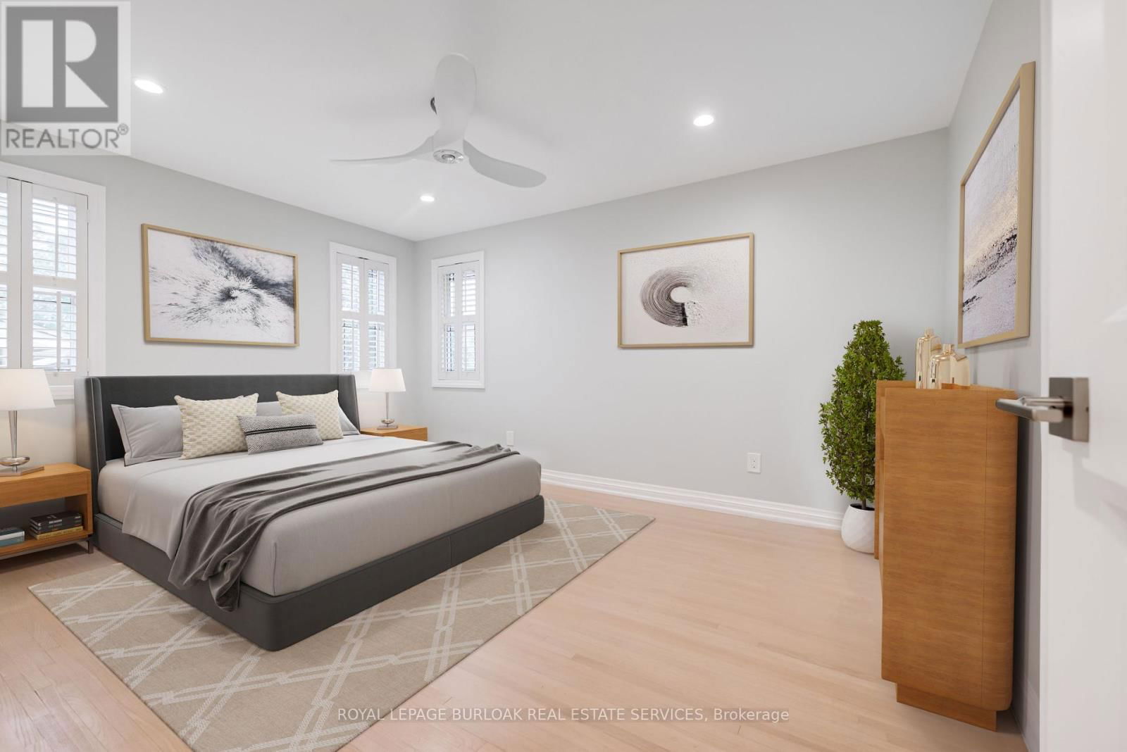 313 SILVANA CRESCENT Image 27