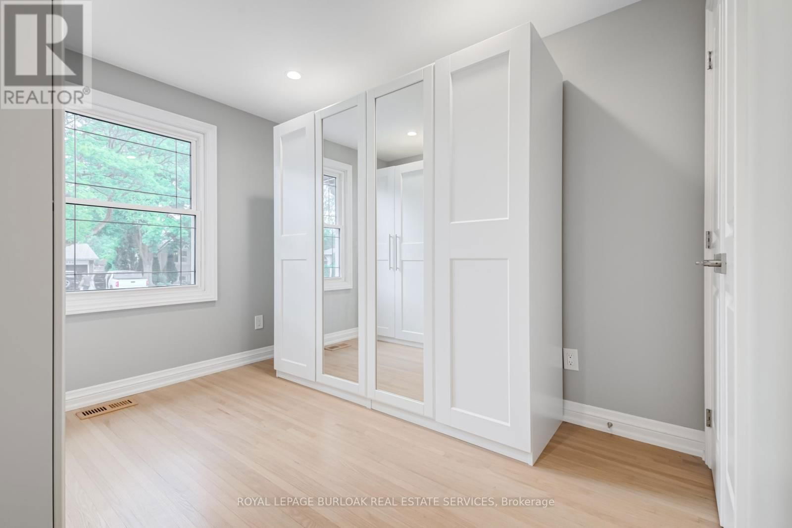 313 SILVANA CRESCENT Image 29