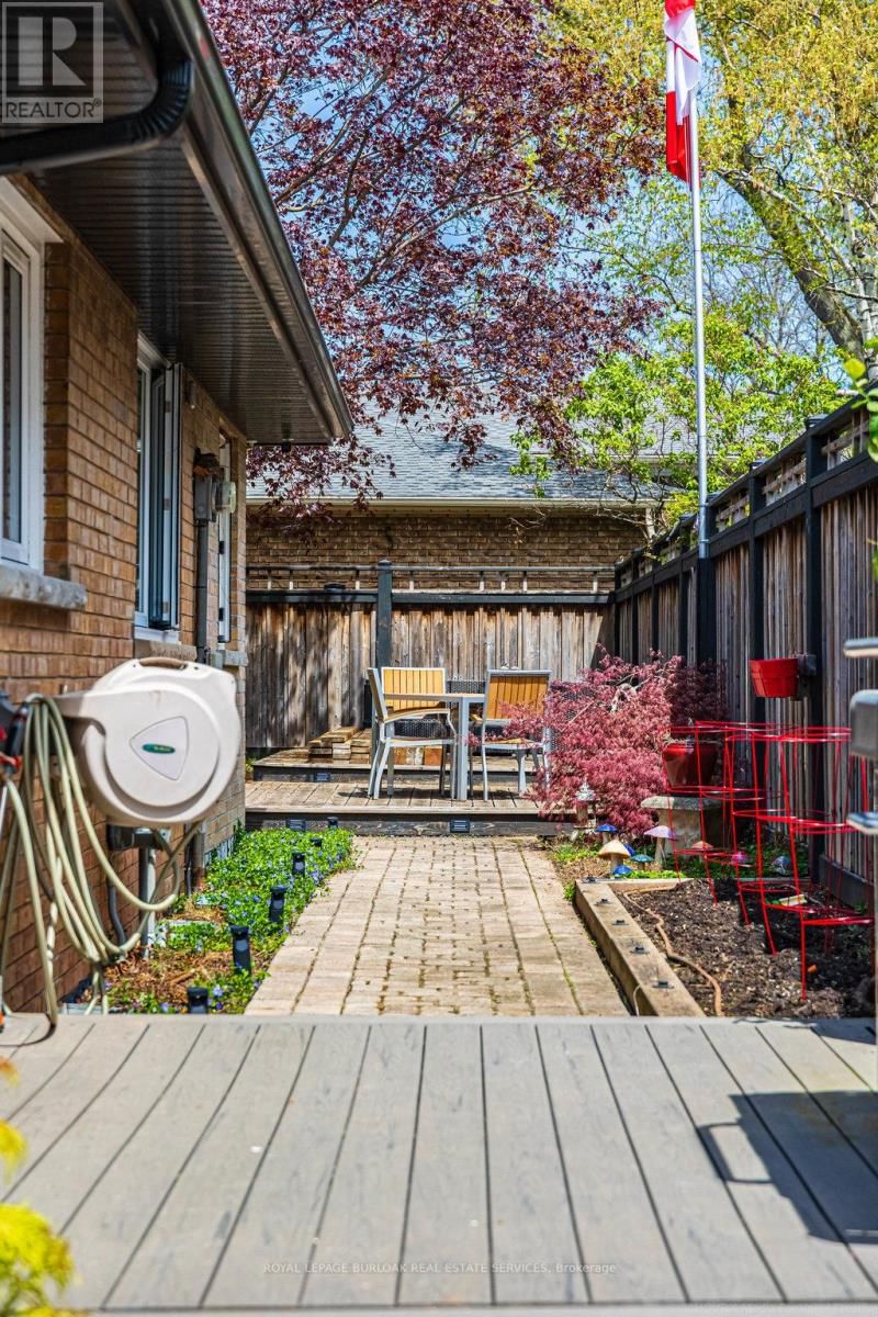 313 SILVANA CRESCENT Image 44