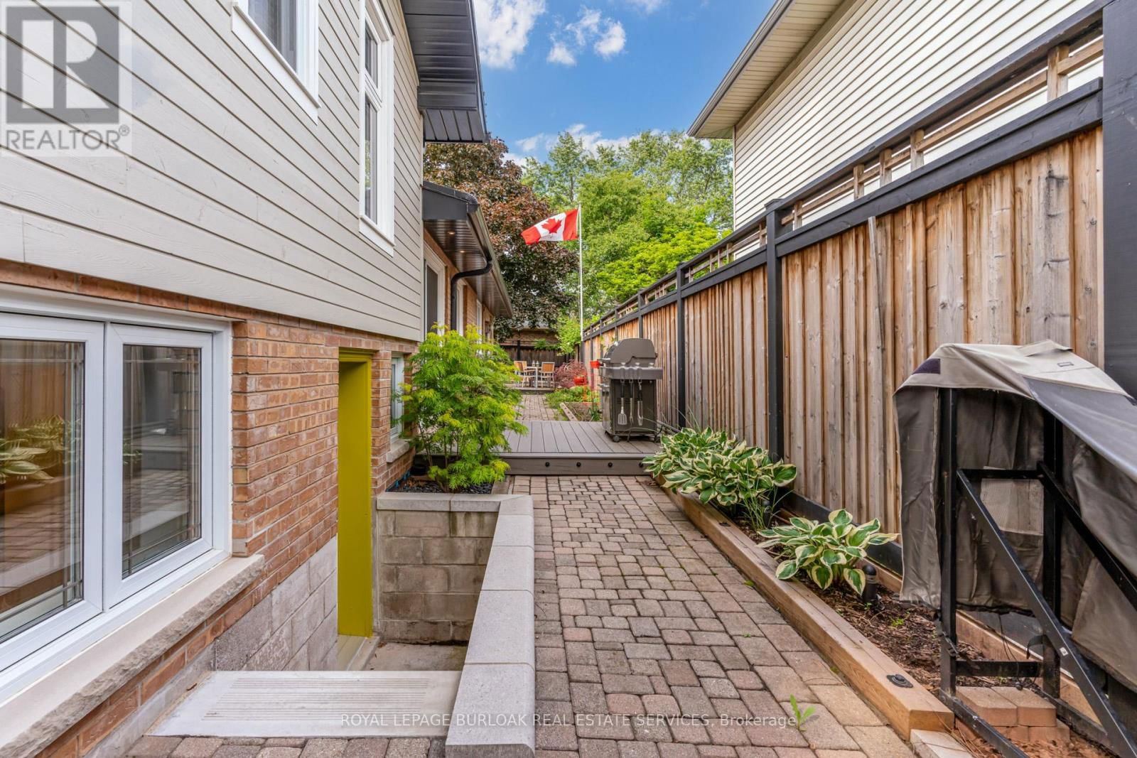 313 SILVANA CRESCENT Image 45