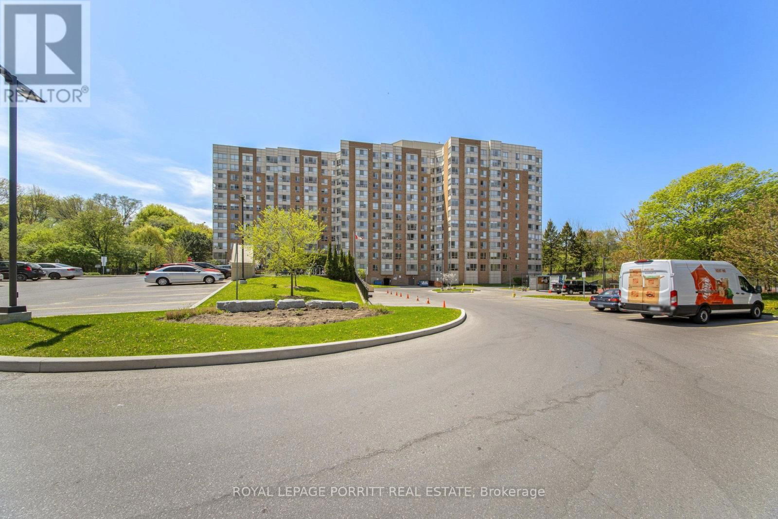 1017 - 1485 LAKESHORE ROAD EAST Image 1