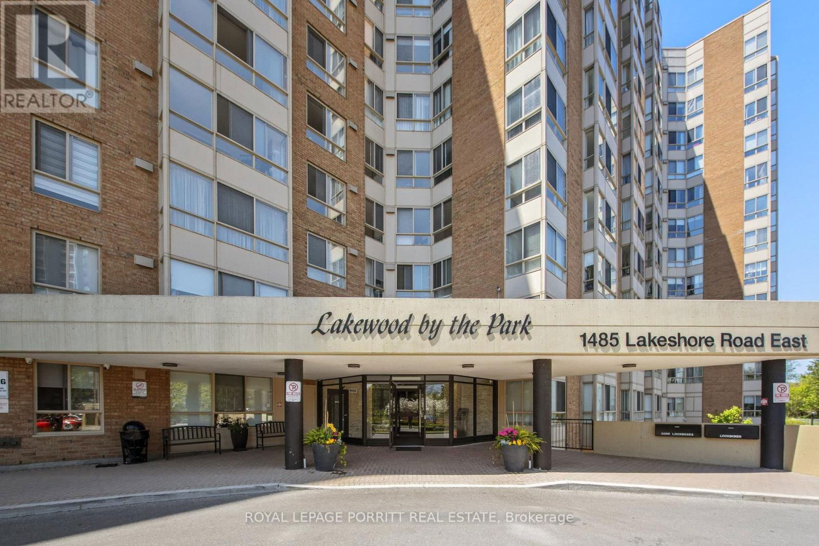 1017 - 1485 LAKESHORE ROAD EAST Image 2