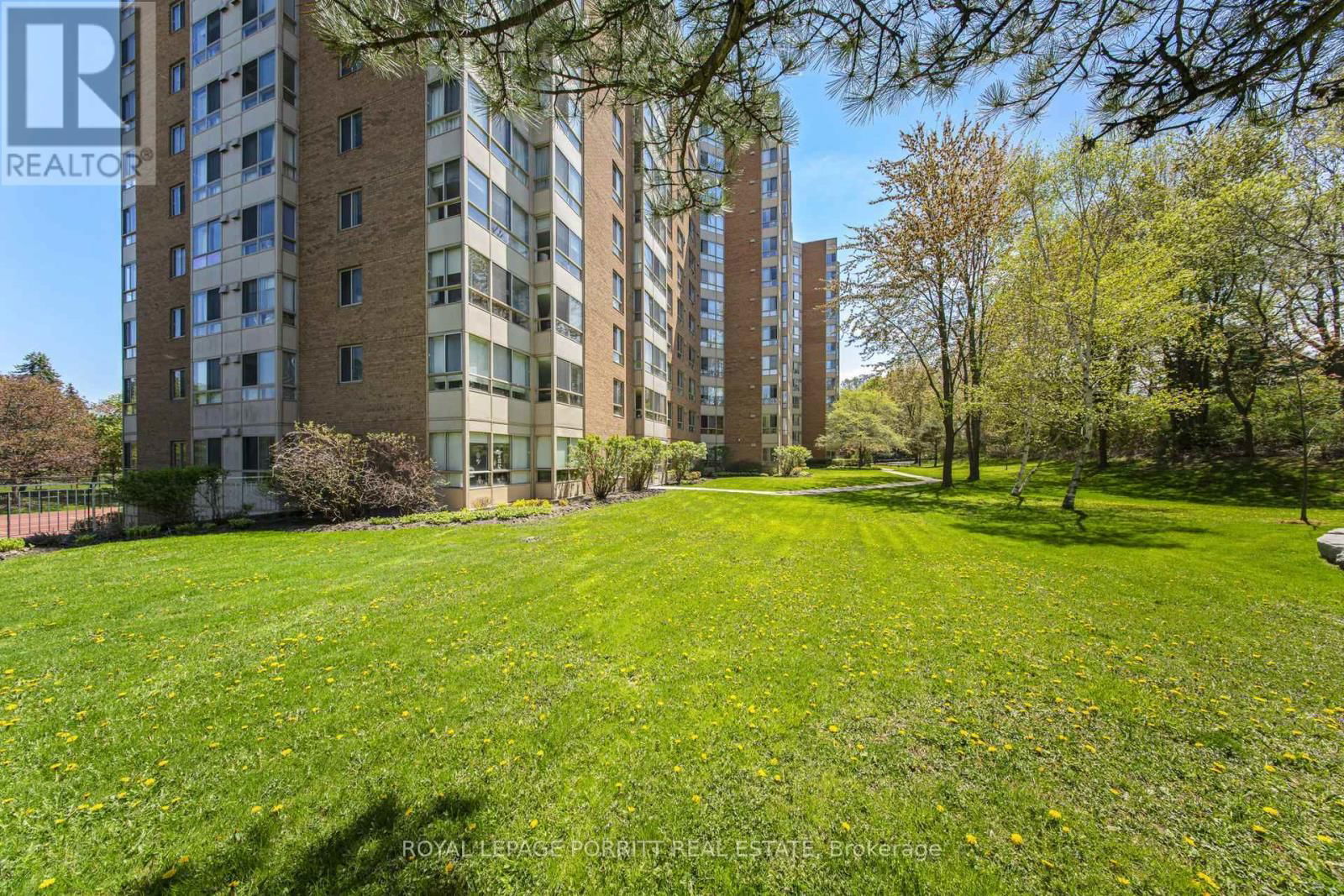 1017 - 1485 LAKESHORE ROAD EAST Image 28