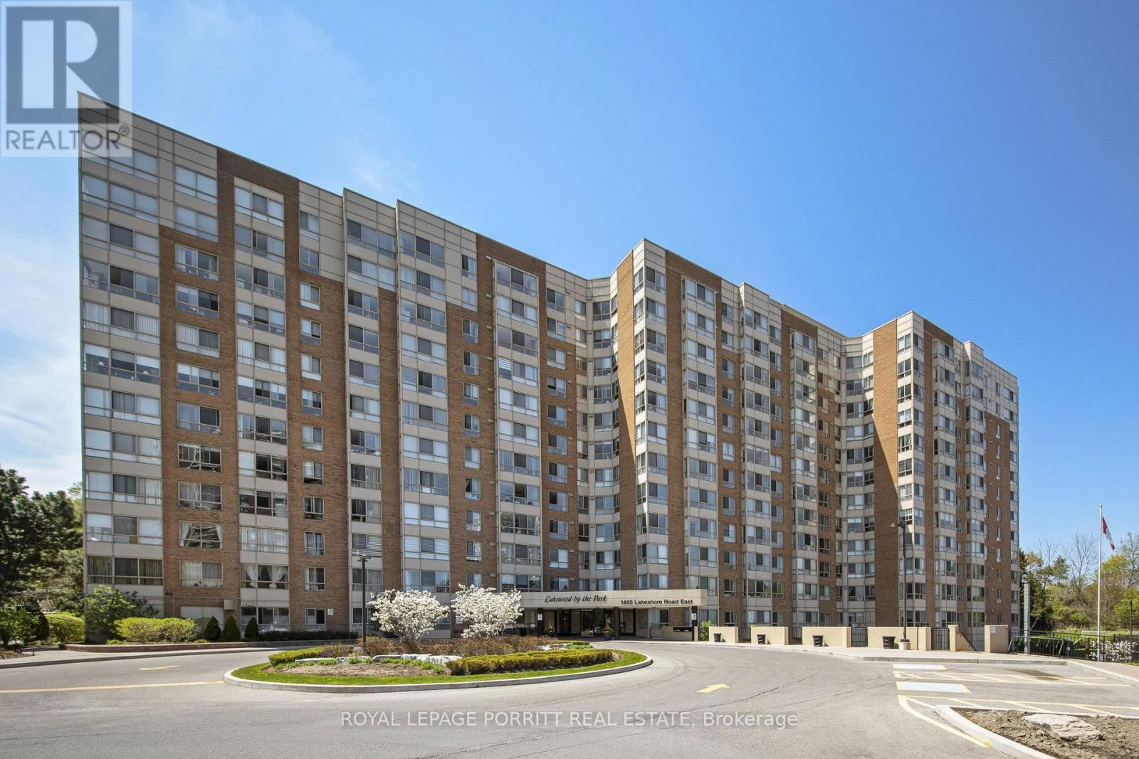 1017 - 1485 LAKESHORE ROAD EAST Image 4