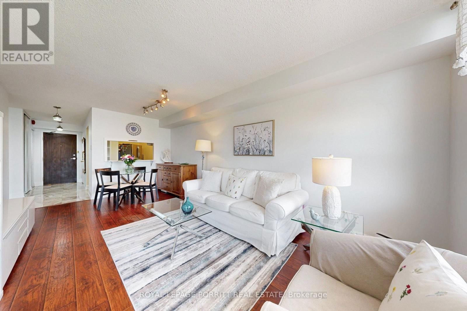 1017 - 1485 LAKESHORE ROAD EAST Image 9