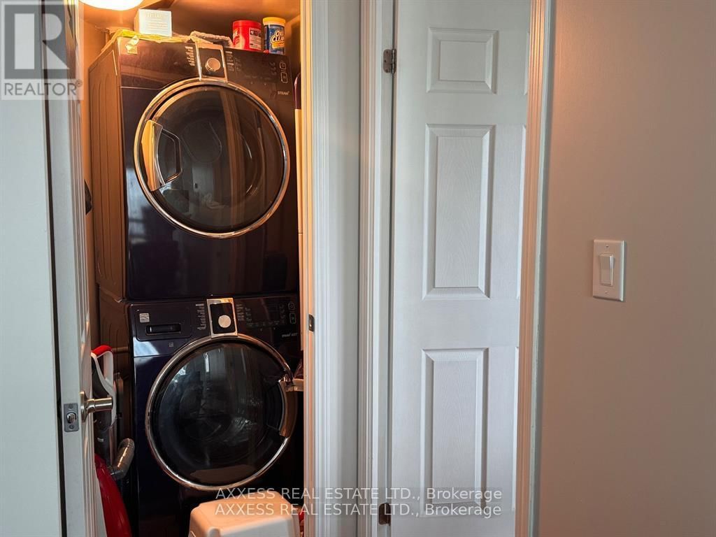 903 - 208 ENFIELD PLACE Image 15