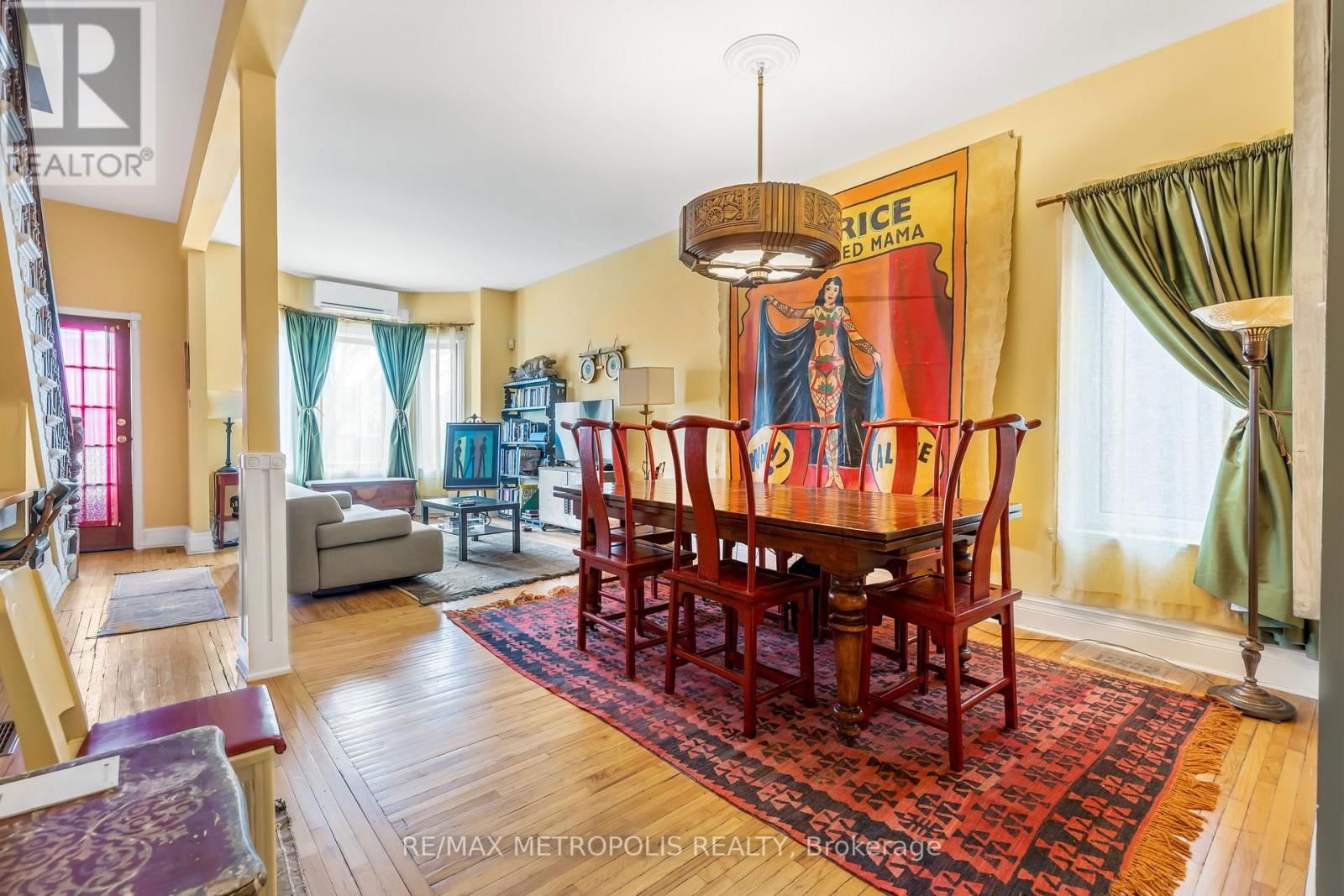 52 FERN AVENUE Image 22