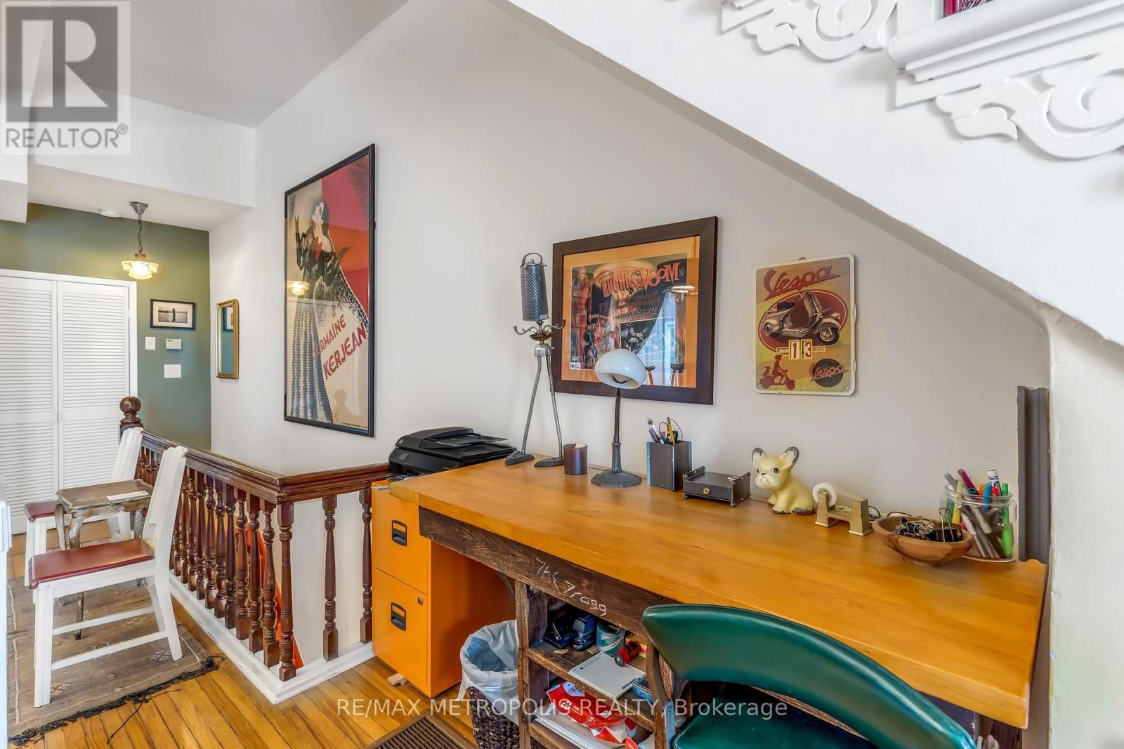 52 FERN AVENUE Image 26