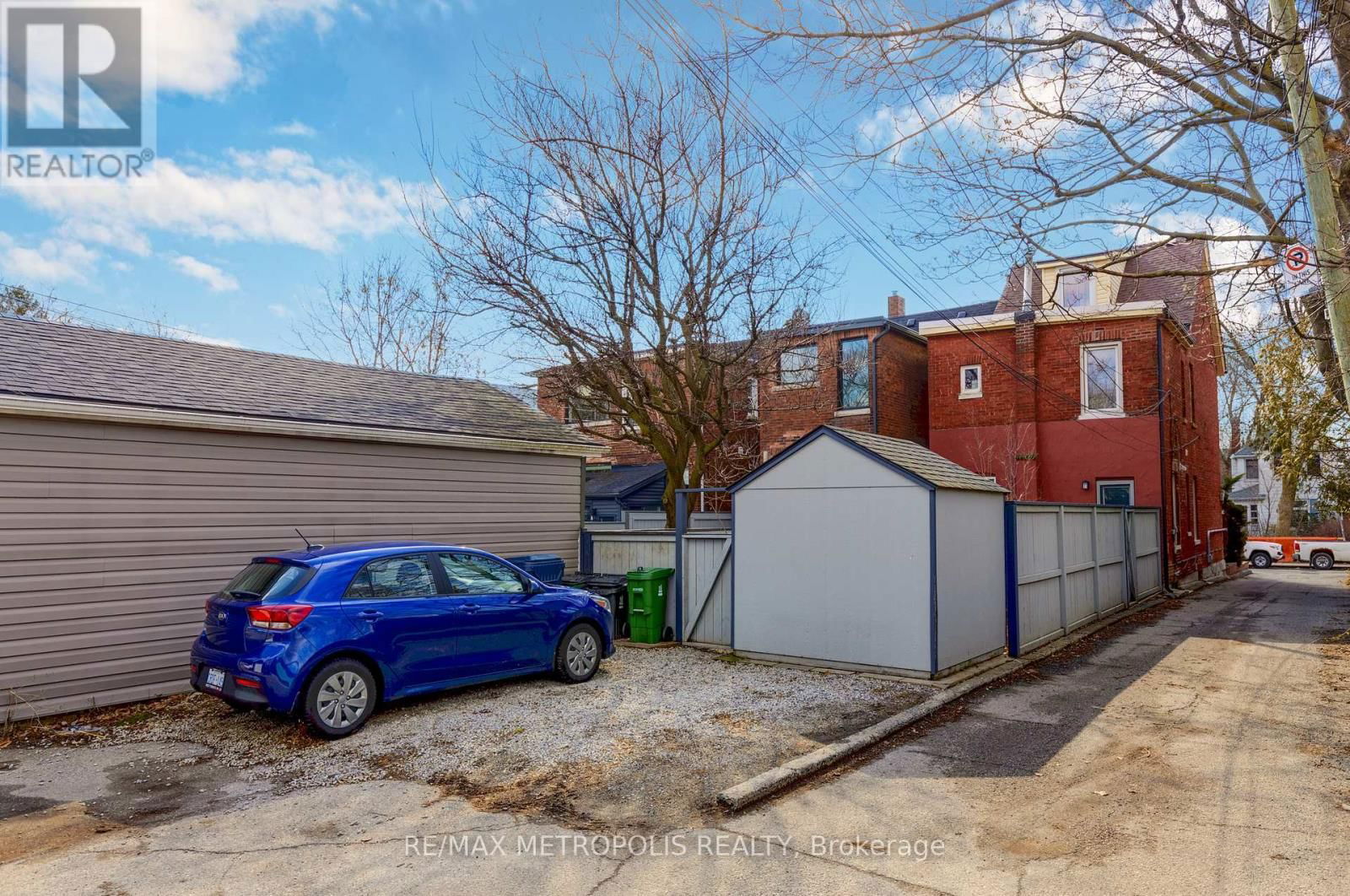 52 FERN AVENUE Image 40