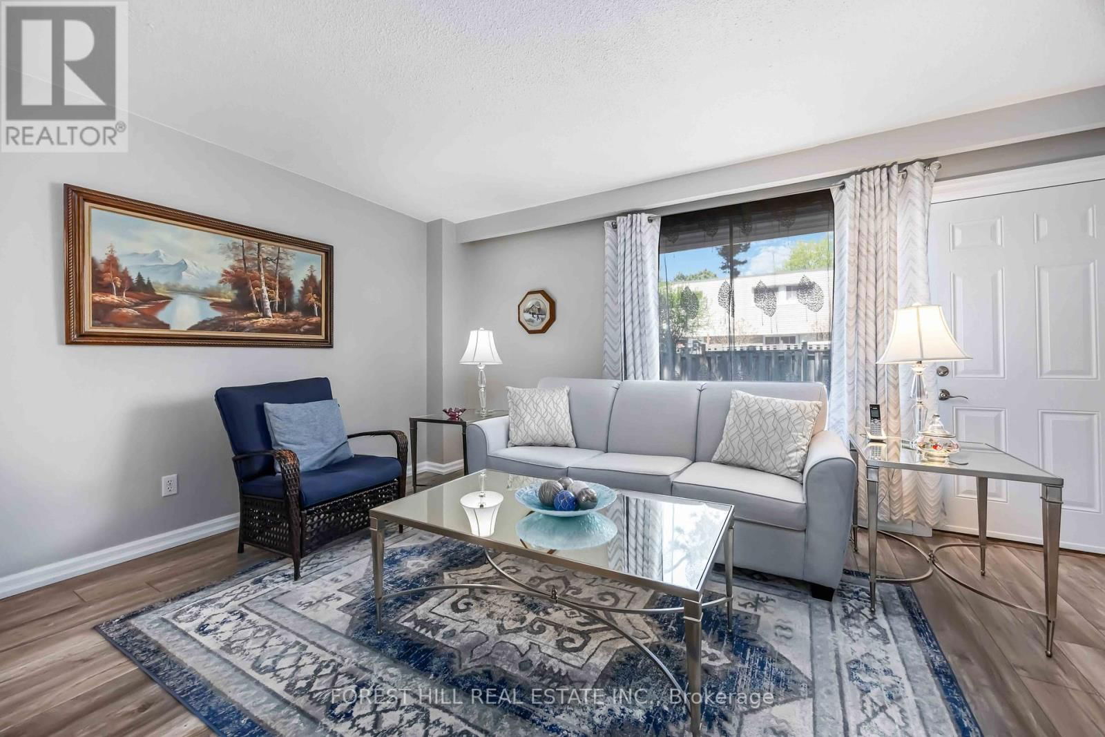 22 - 435 SILVERSTONE DRIVE Image 13
