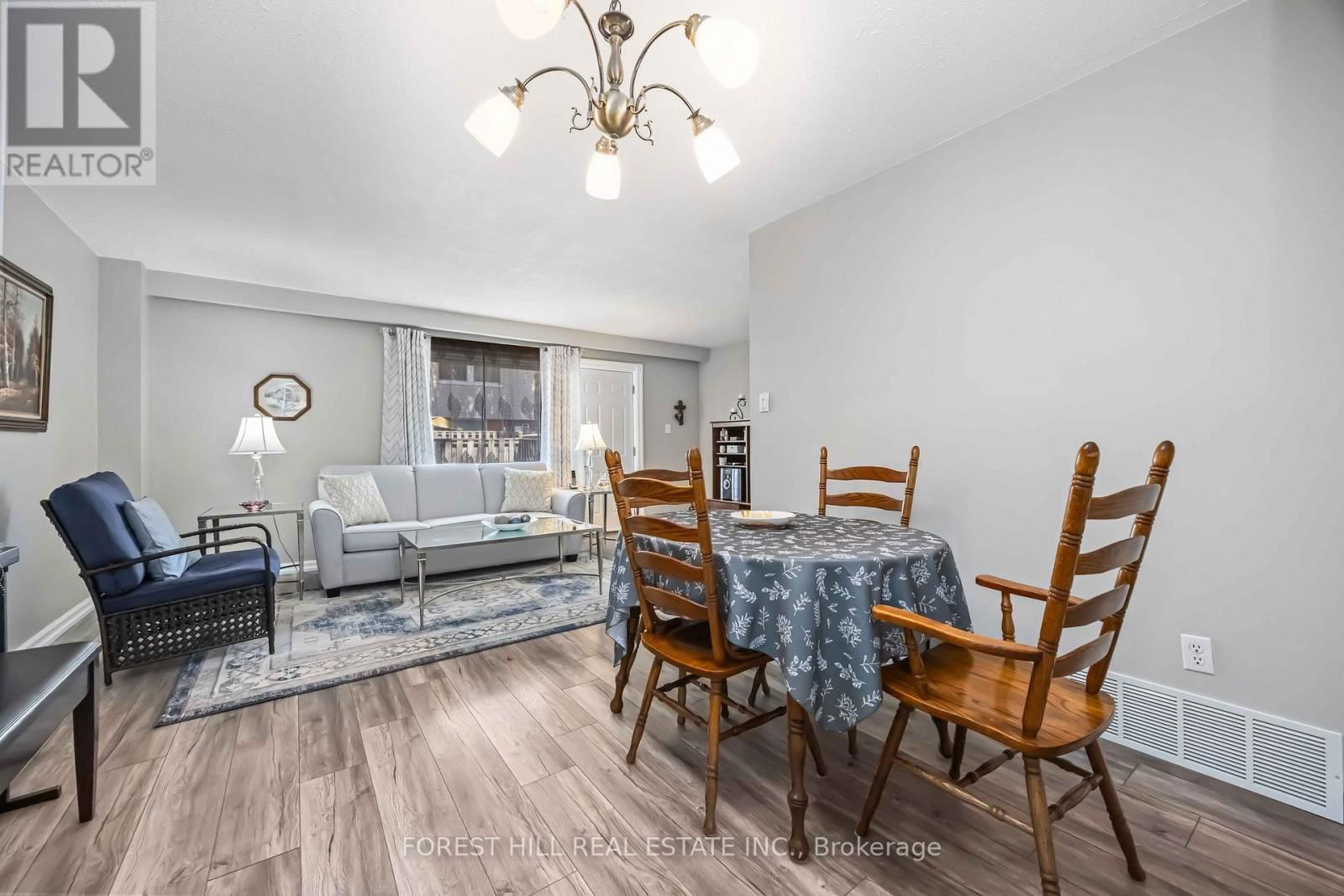 22 - 435 SILVERSTONE DRIVE Image 15