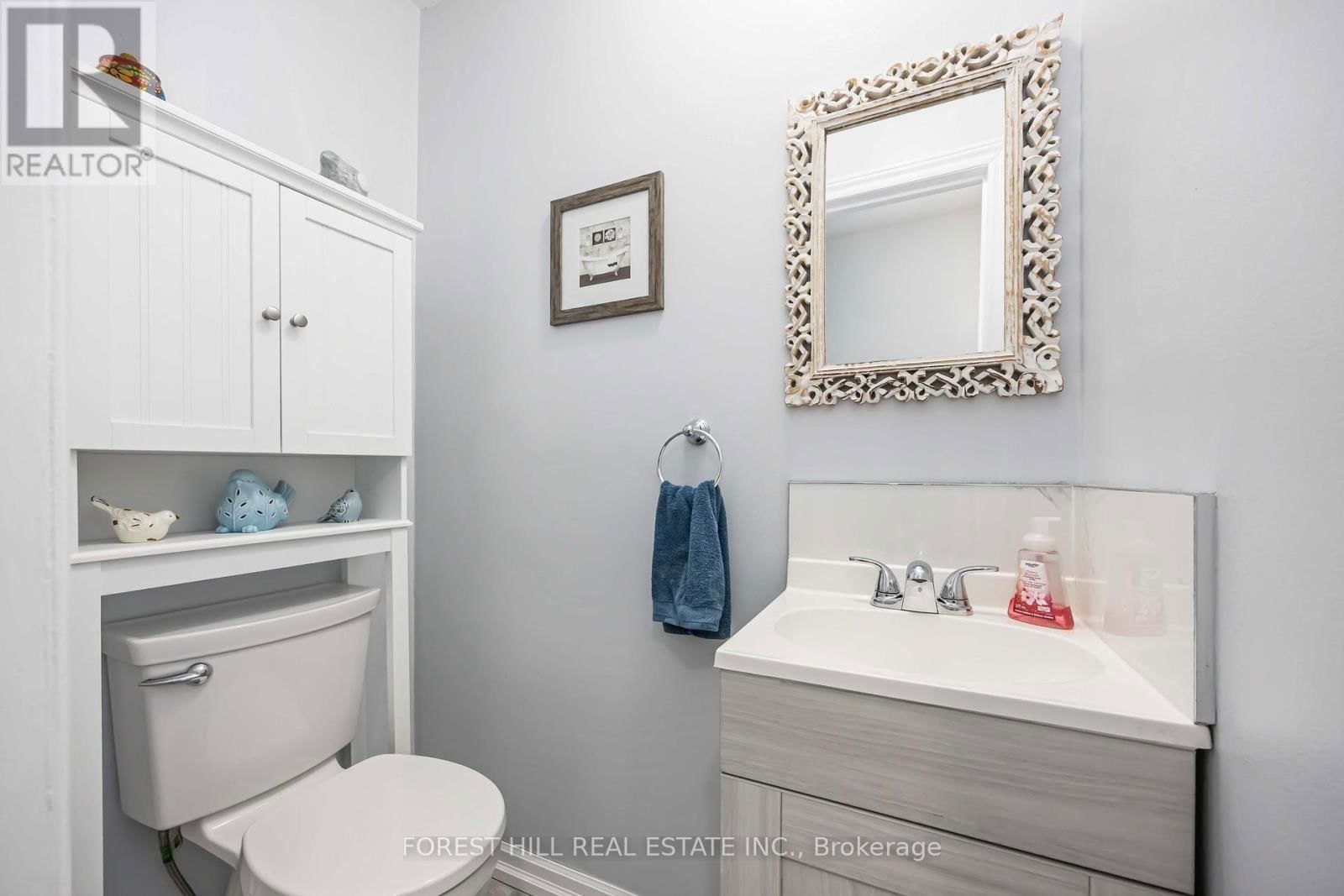 22 - 435 SILVERSTONE DRIVE Image 43