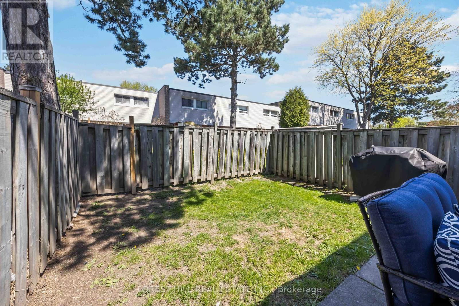 22 - 435 SILVERSTONE DRIVE Image 45