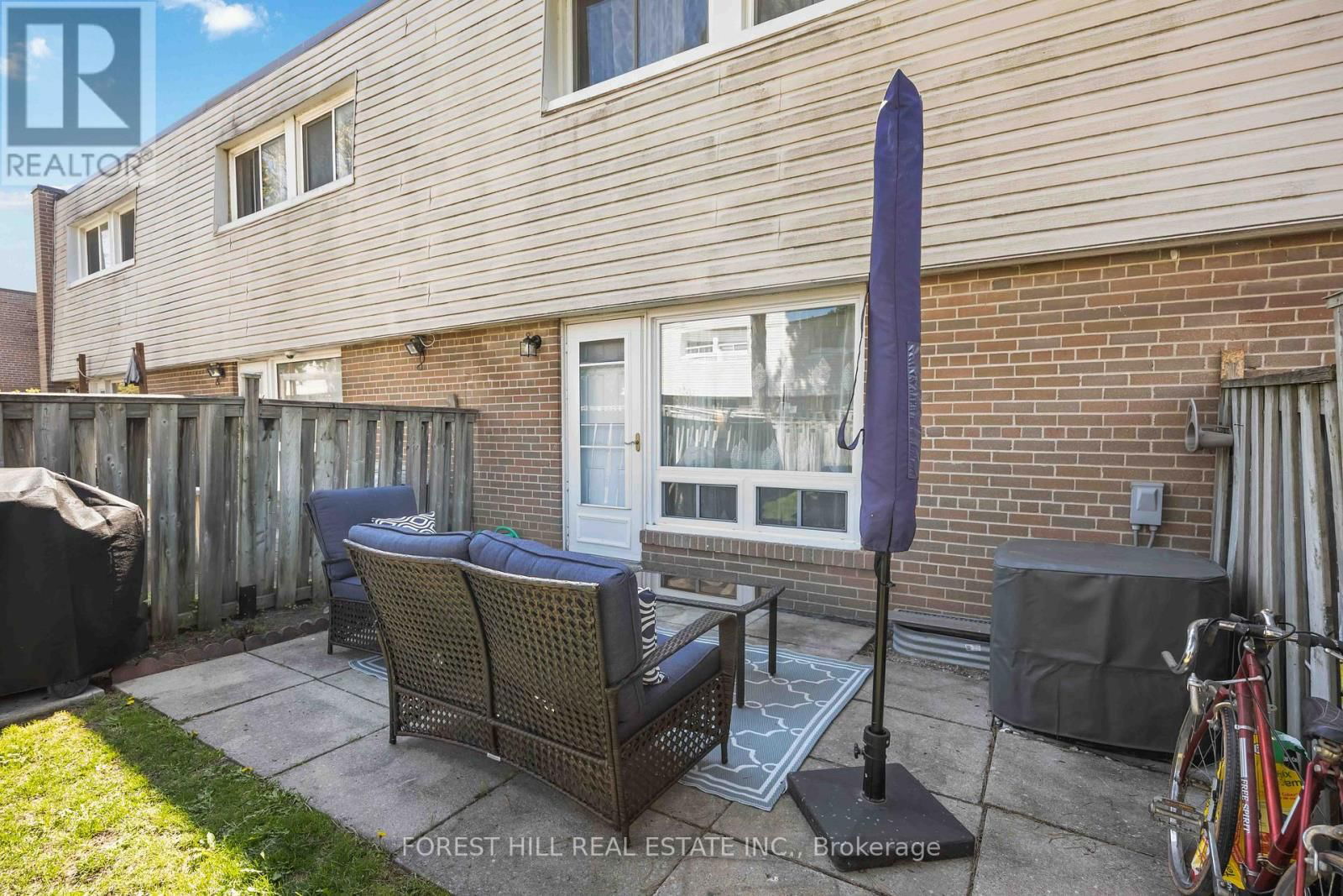 22 - 435 SILVERSTONE DRIVE Image 49