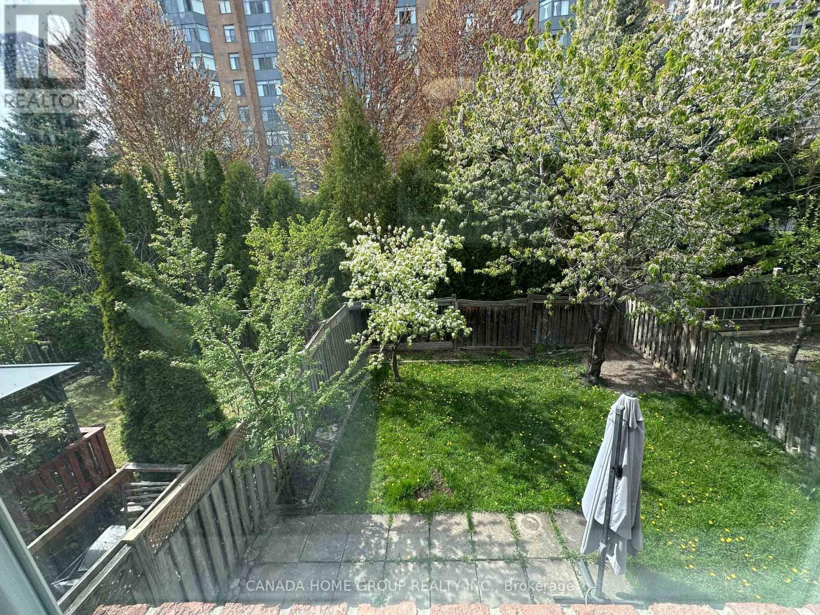 303 RIEL DRIVE Image 23