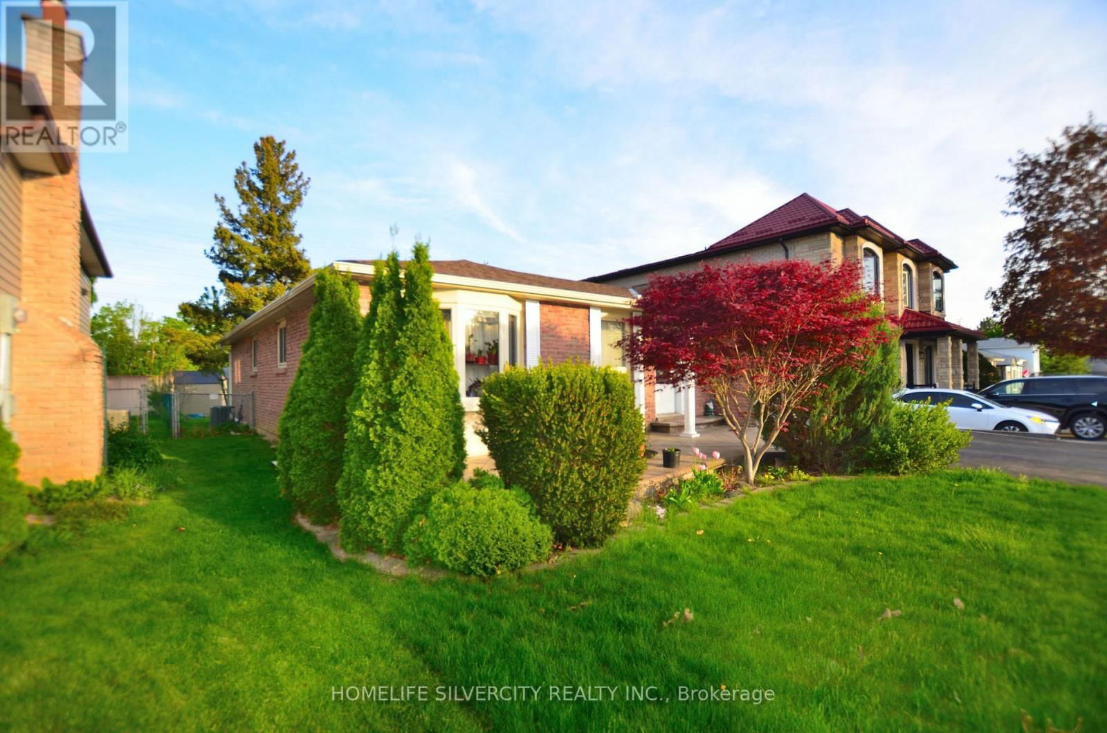 35 GENEVA CRESCENT Image 4