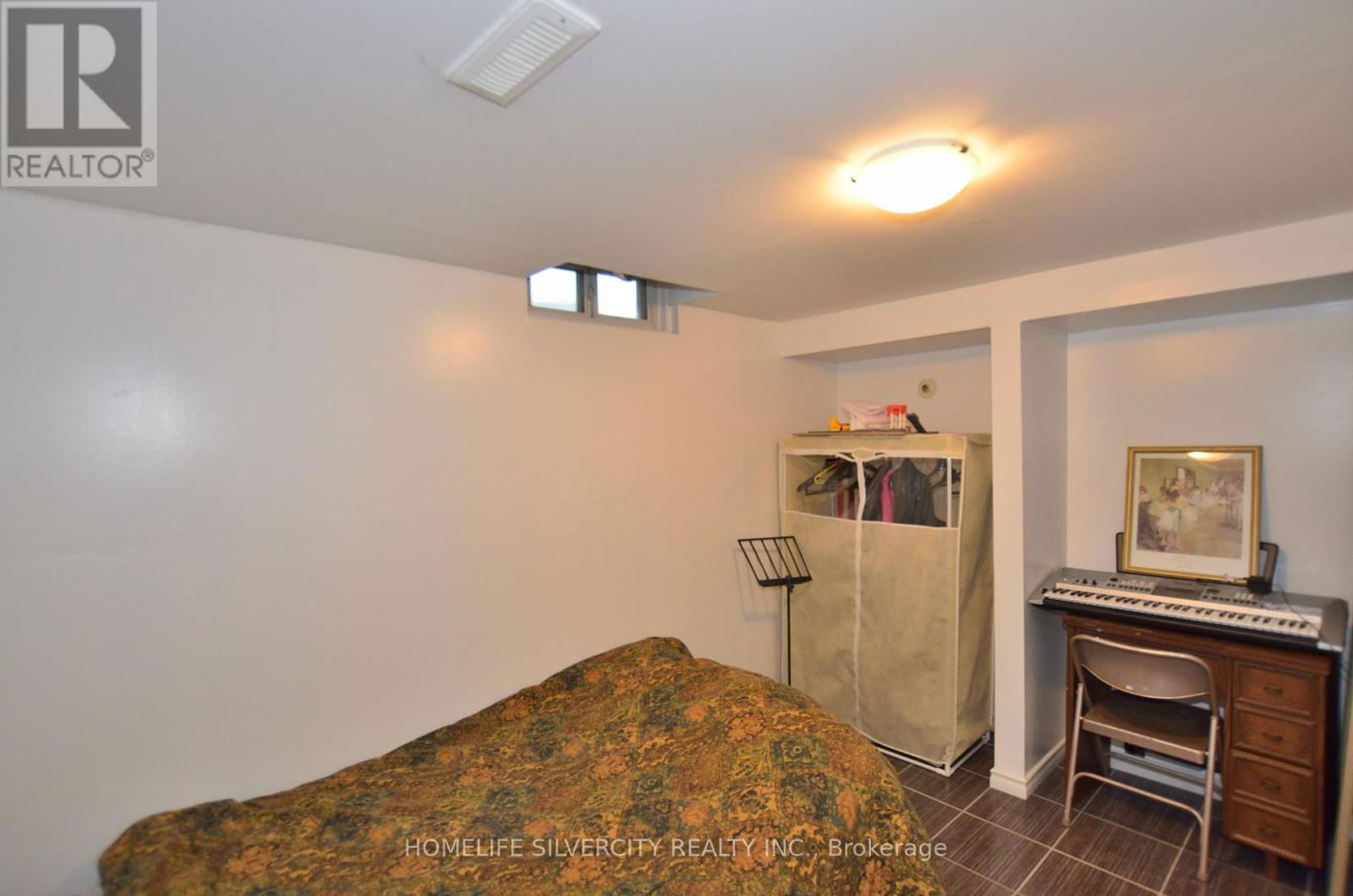 35 GENEVA CRESCENT Image 43