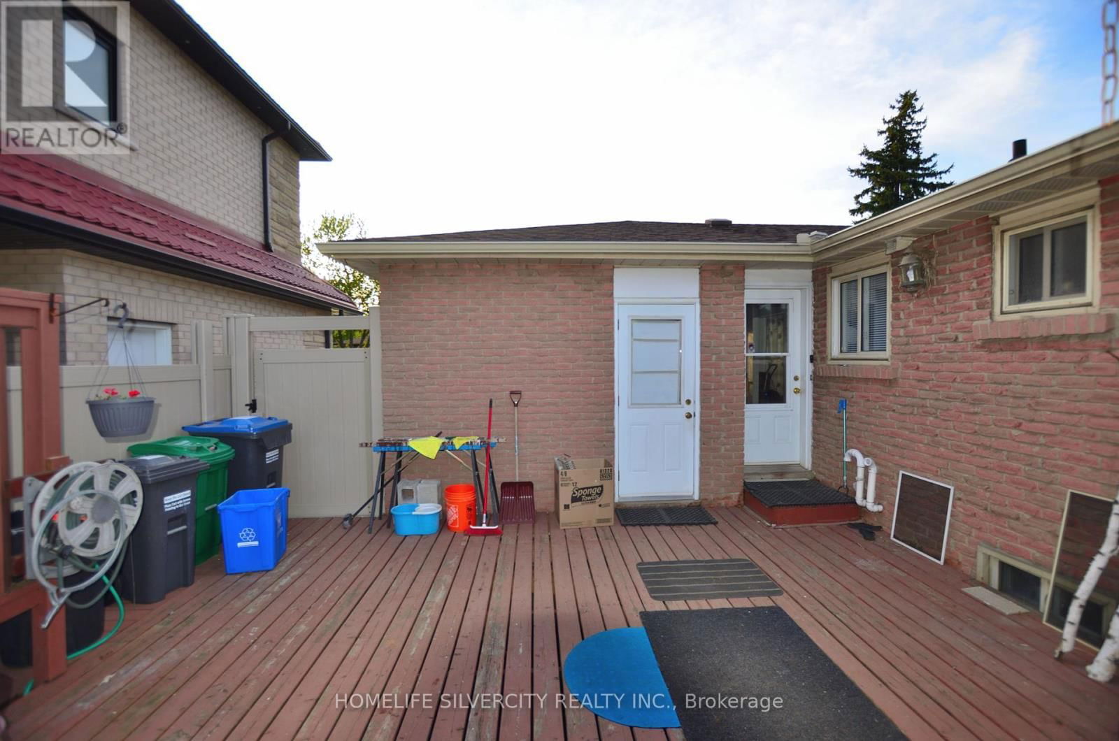 35 GENEVA CRESCENT Image 48