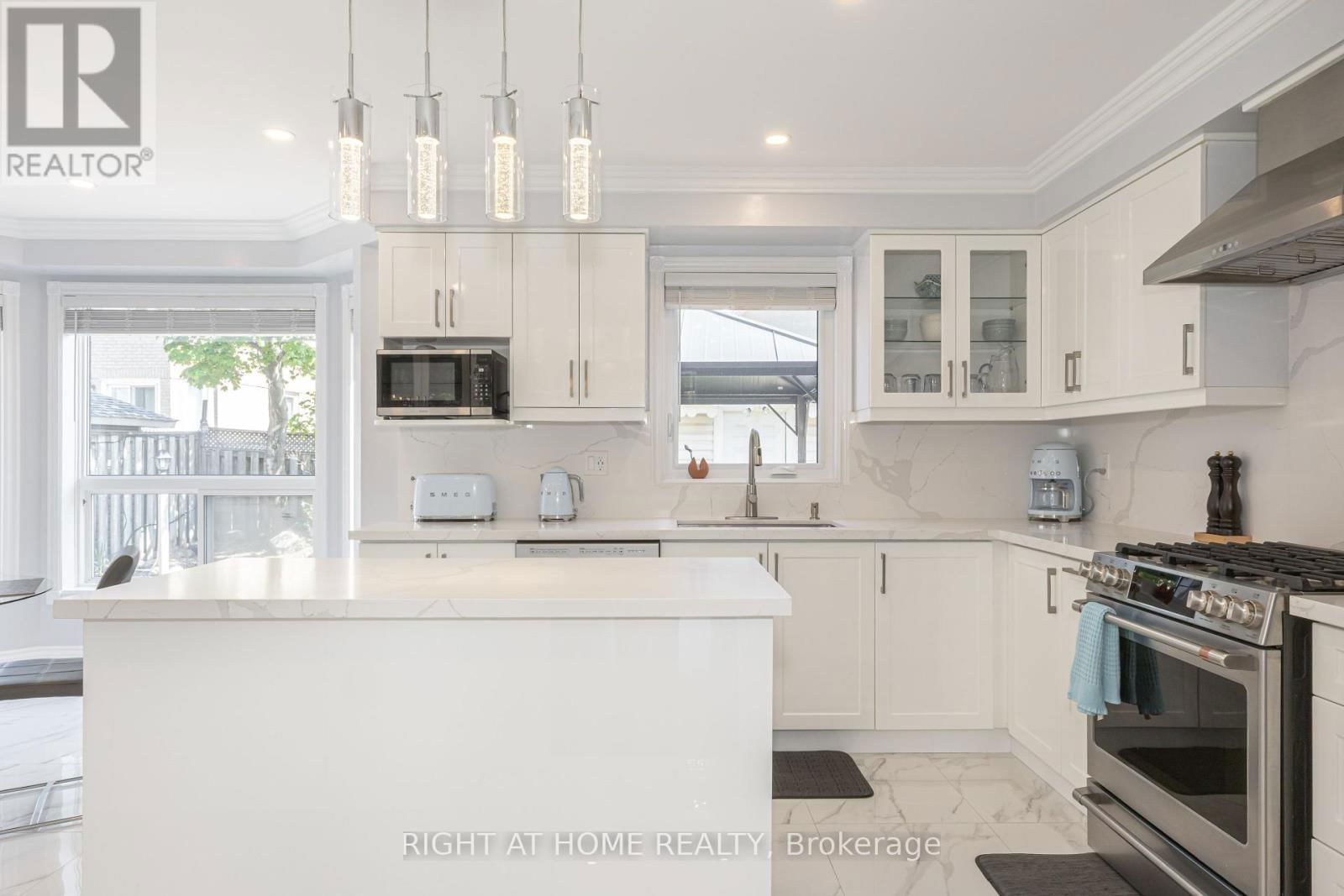 5369 FALLINGBROOK DRIVE Image 13