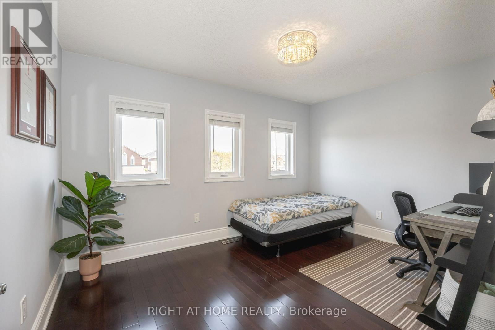 5369 FALLINGBROOK DRIVE Image 21