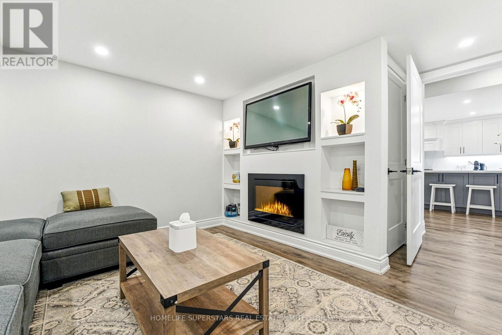 75 MAYBECK DRIVE Image 39