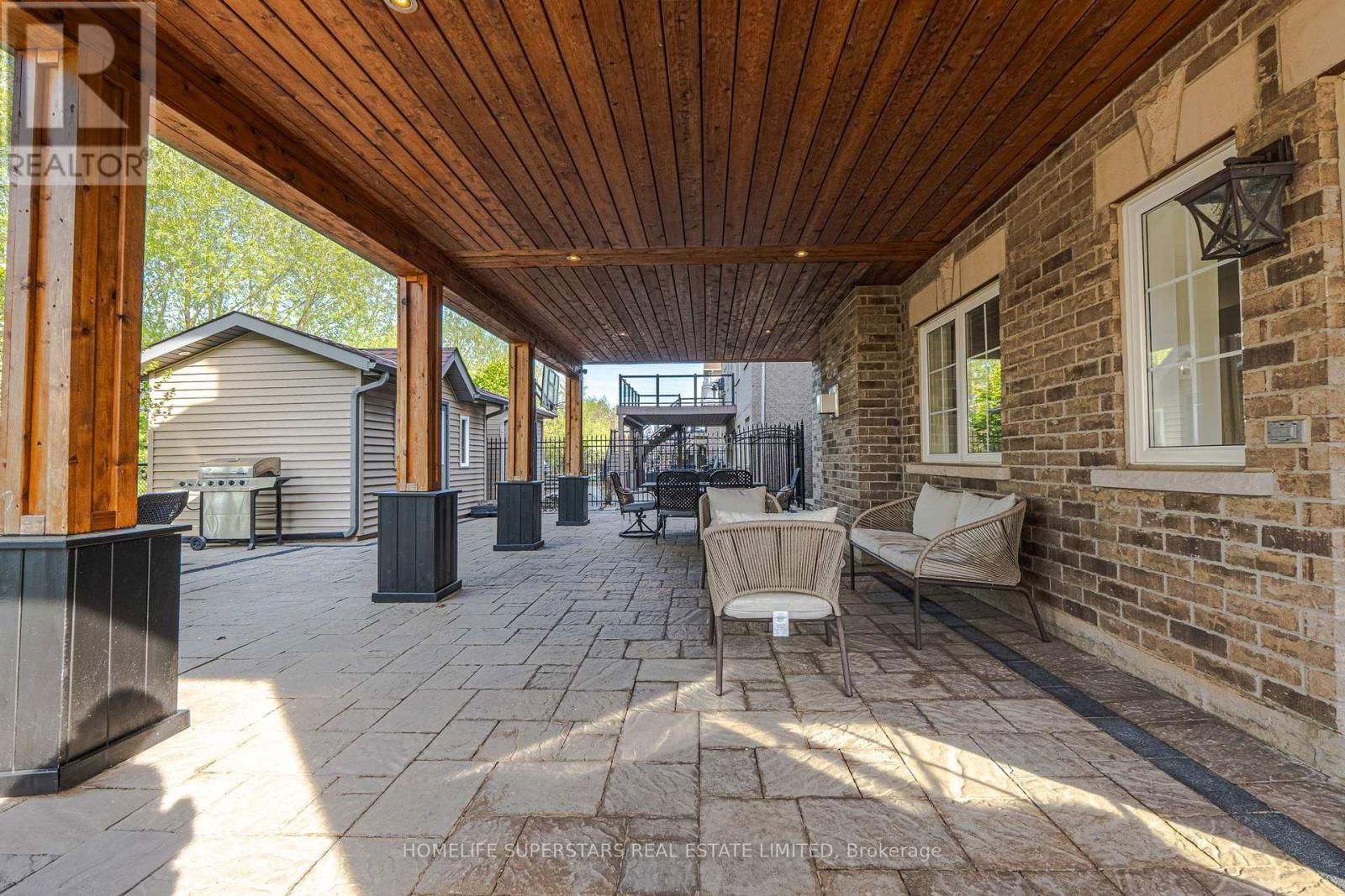 75 MAYBECK DRIVE Image 42