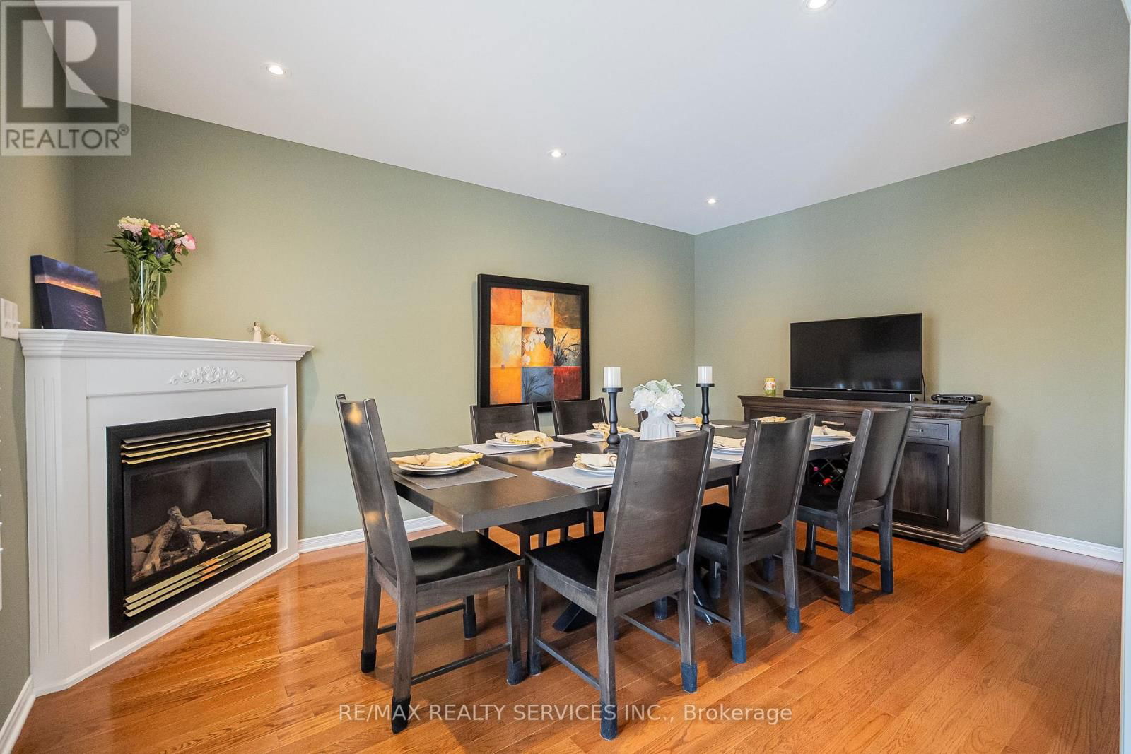 45 CULTURE CRESCENT Image 13