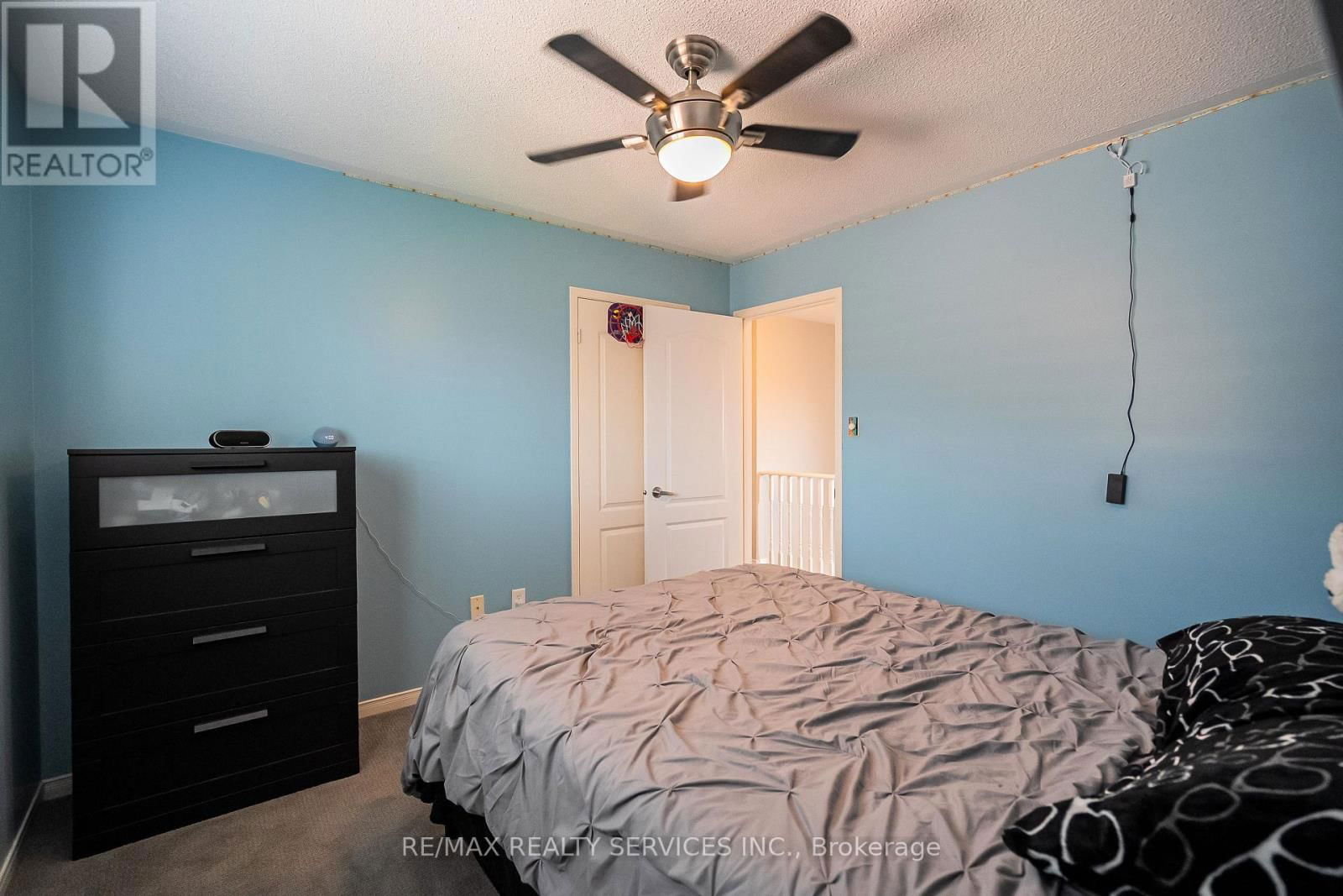 45 CULTURE CRESCENT Image 23