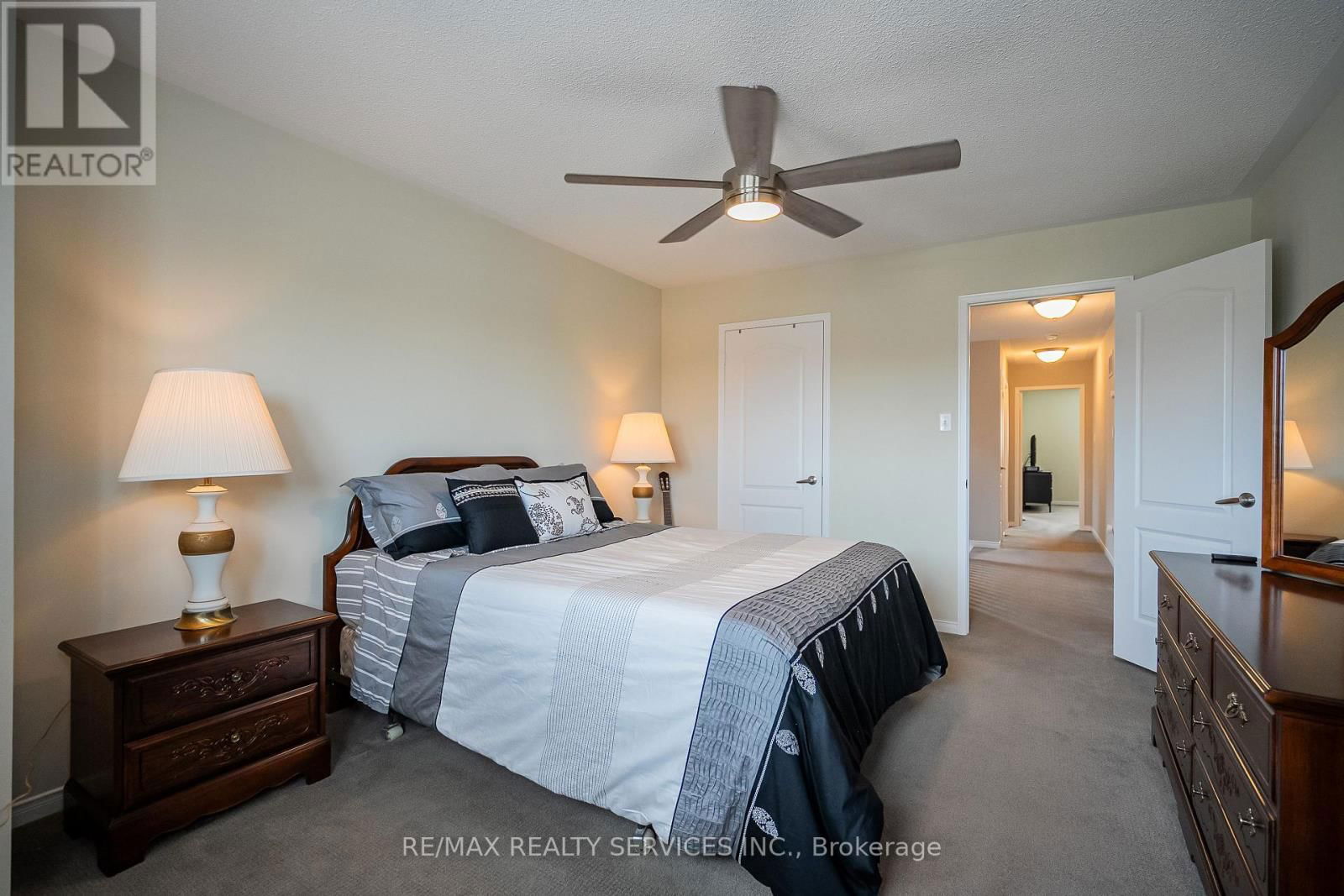 45 CULTURE CRESCENT Image 27