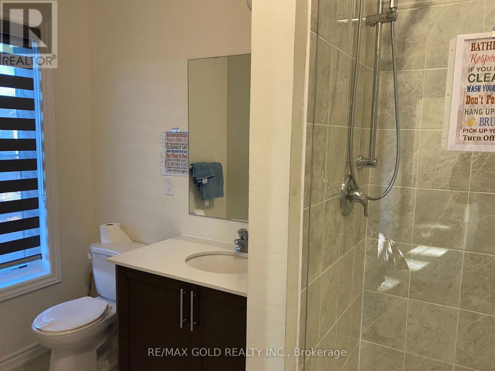 537 VETERANS DRIVE Image 29