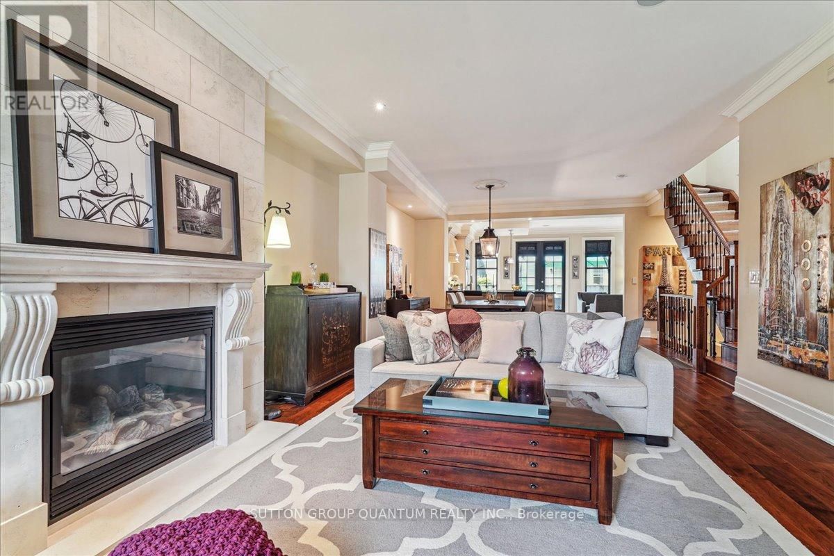 2378 MARINE DRIVE Image 5