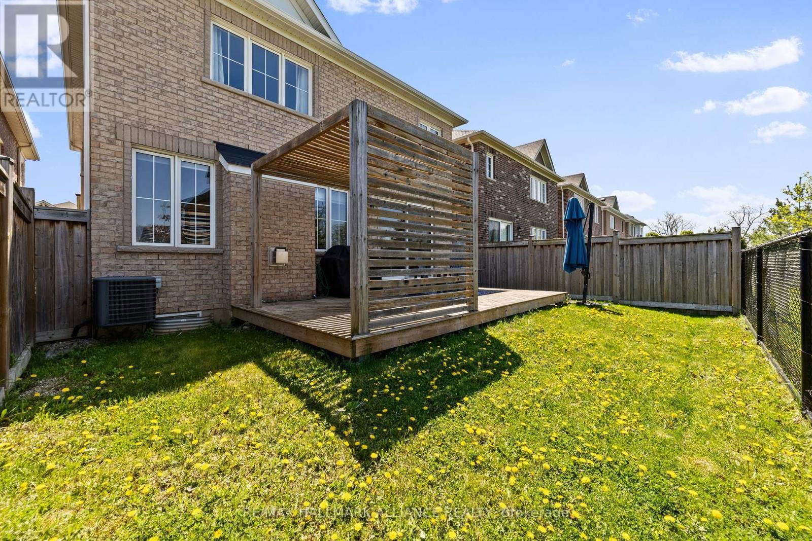 569 LANGHOLM STREET Image 33